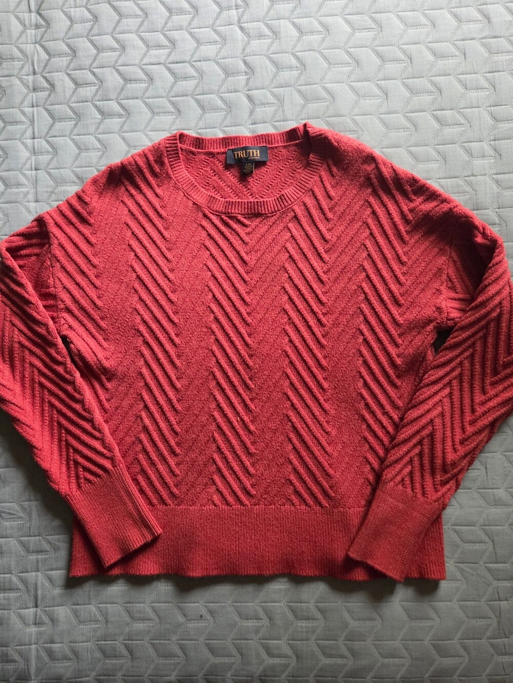 Truth by Republic Burgundy Textured Geometric Knit Sweater M/L